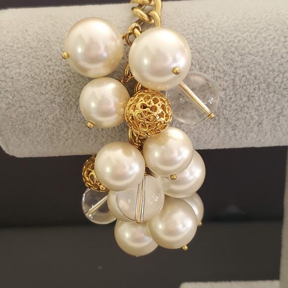 Coach Miranda Cluster Bracelet Faux Pearl Signature C Gold Tone Clear Baubles - Picture 4 of 5